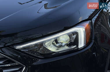 Внедорожник / Кроссовер Ford Edge 2022 в 