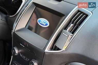 Внедорожник / Кроссовер Ford Edge 2019 в 