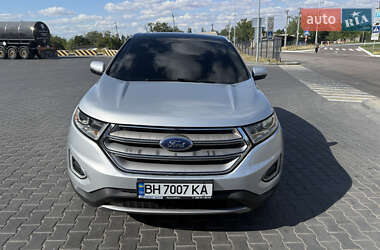 Внедорожник / Кроссовер Ford Edge 2016 в 