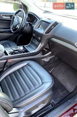 Внедорожник / Кроссовер Ford Edge 2019 в 