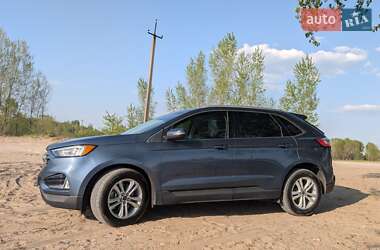 Внедорожник / Кроссовер Ford Edge 2018 в 