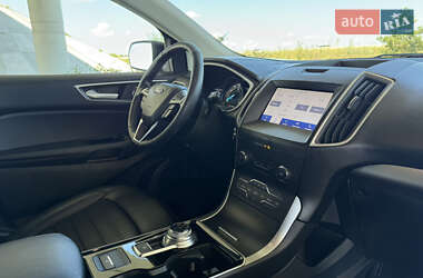 Внедорожник / Кроссовер Ford Edge 2019 в 