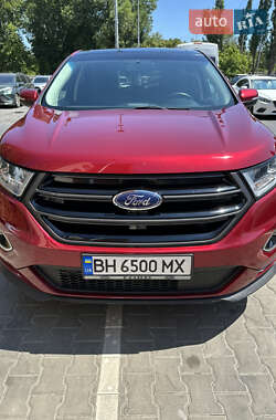 Внедорожник / Кроссовер Ford Edge 2015 в 