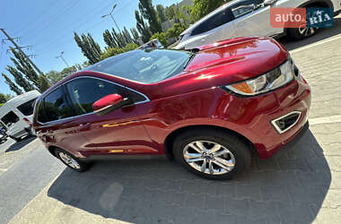 Внедорожник / Кроссовер Ford Edge 2015 в 