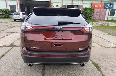 Внедорожник / Кроссовер Ford Edge 2016 в 