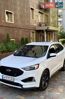 Внедорожник / Кроссовер Ford Edge 2021 в 