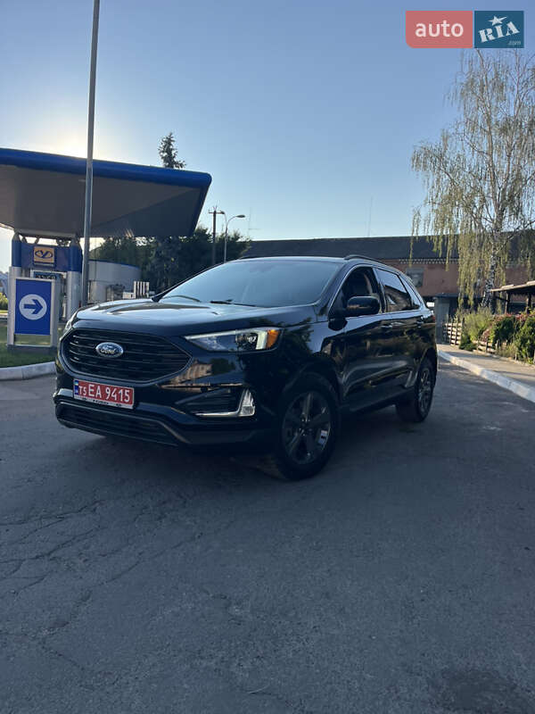 Внедорожник / Кроссовер Ford Edge 2022 в 