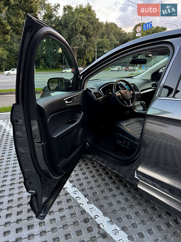 Внедорожник / Кроссовер Ford Edge 2016 в Киеве