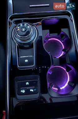 Внедорожник / Кроссовер Ford Edge 2019 в 