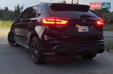 Внедорожник / Кроссовер Ford Edge 2019 в 