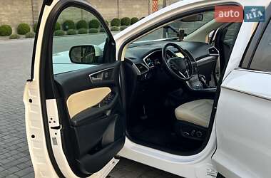 Внедорожник / Кроссовер Ford Edge 2016 в 