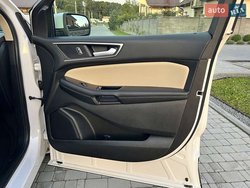 Внедорожник / Кроссовер Ford Edge 2016 в Ровно