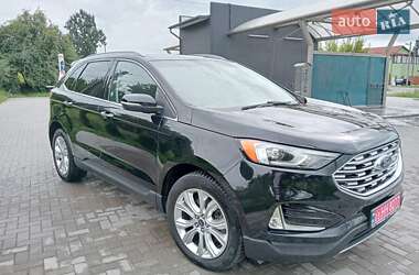 Внедорожник / Кроссовер Ford Edge 2020 в 