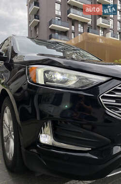 Внедорожник / Кроссовер Ford Edge 2020 в 