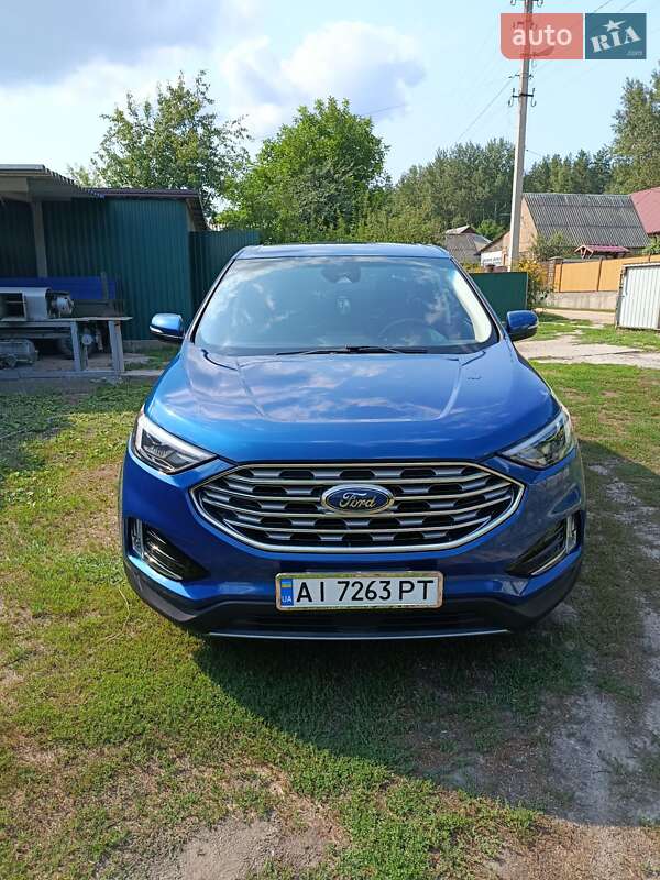 Внедорожник / Кроссовер Ford Edge 2022 в 