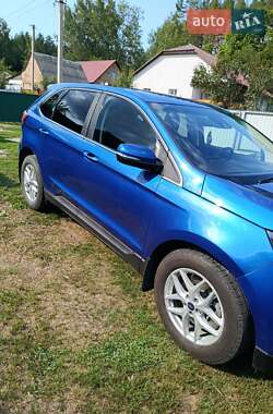 Внедорожник / Кроссовер Ford Edge 2022 в 