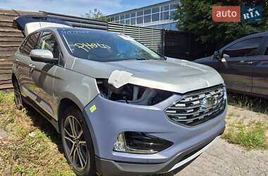 Внедорожник / Кроссовер Ford Edge 2019 в 