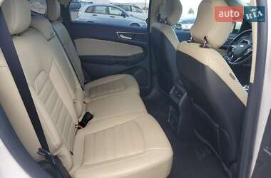 Внедорожник / Кроссовер Ford Edge 2018 в 