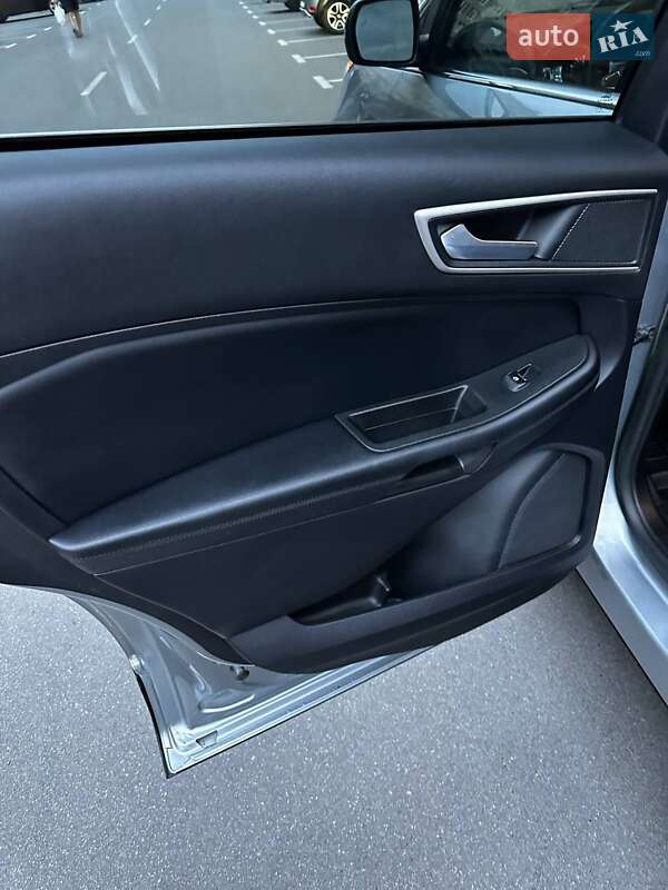 Внедорожник / Кроссовер Ford Edge 2021 в Киеве