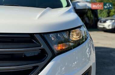 Внедорожник / Кроссовер Ford Edge 2018 в 