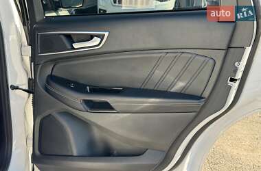 Внедорожник / Кроссовер Ford Edge 2018 в 