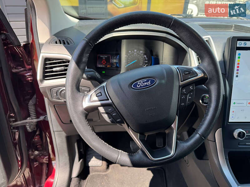 Внедорожник / Кроссовер Ford Edge 2022 в Стрые