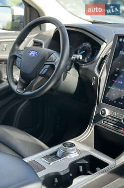 Внедорожник / Кроссовер Ford Edge 2022 в 