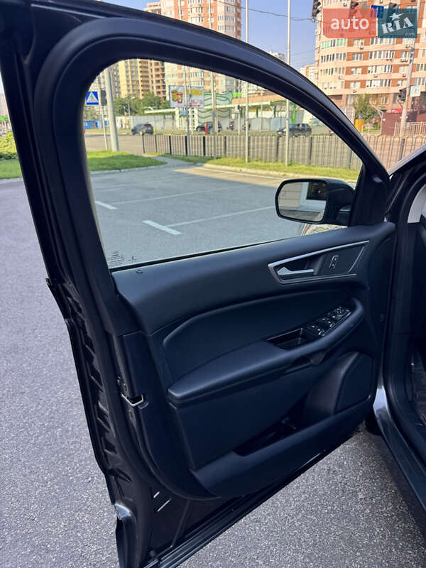 Внедорожник / Кроссовер Ford Edge 2019 в Киеве
