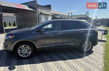 Внедорожник / Кроссовер Ford Edge 2015 в 