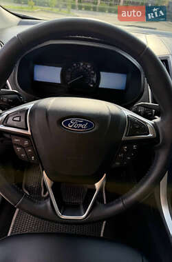 Внедорожник / Кроссовер Ford Edge 2021 в 