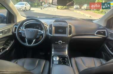 Позашляховик / Кросовер Ford Edge 2019 в 