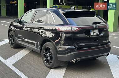 Внедорожник / Кроссовер Ford Edge 2017 в 