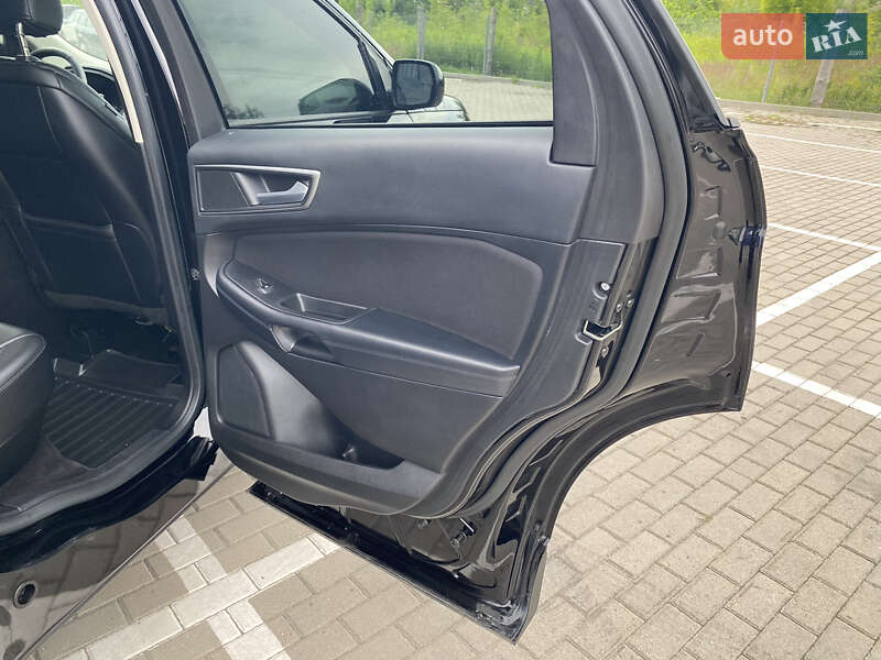 Внедорожник / Кроссовер Ford Edge 2016 в Дубно