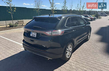 Внедорожник / Кроссовер Ford Edge 2015 в 