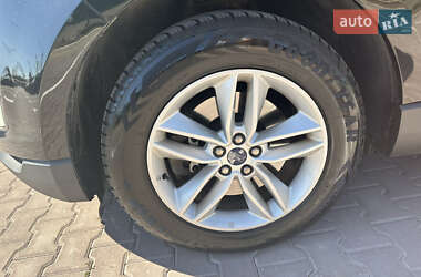 Внедорожник / Кроссовер Ford Edge 2015 в 