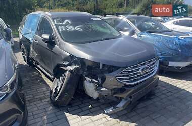 Внедорожник / Кроссовер Ford Edge 2019 в 