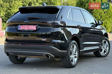 Внедорожник / Кроссовер Ford Edge 2018 в 