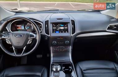 Внедорожник / Кроссовер Ford Edge 2019 в 