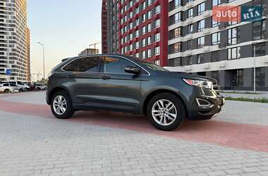 Внедорожник / Кроссовер Ford Edge 2015 в 
