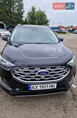Внедорожник / Кроссовер Ford Edge 2020 в 