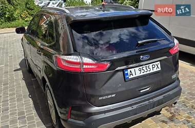 Внедорожник / Кроссовер Ford Edge 2020 в 