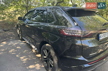 Внедорожник / Кроссовер Ford Edge 2015 в 