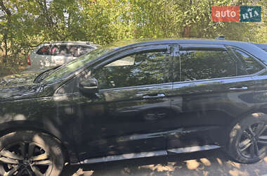 Внедорожник / Кроссовер Ford Edge 2015 в 