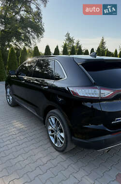 Внедорожник / Кроссовер Ford Edge 2017 в 