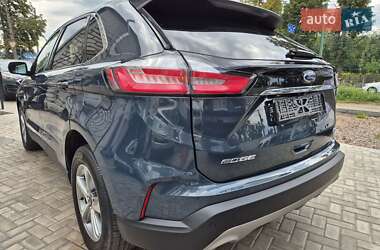 Внедорожник / Кроссовер Ford Edge 2018 в 