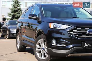 Внедорожник / Кроссовер Ford Edge 2018 в 