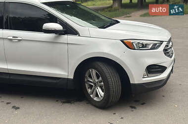 Внедорожник / Кроссовер Ford Edge 2020 в 