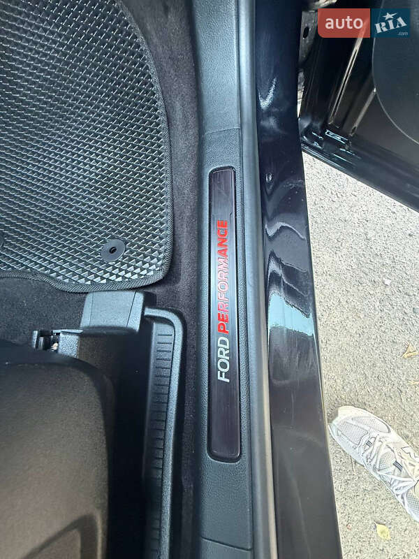 Внедорожник / Кроссовер Ford Edge 2018 в Львове фото 36 Внедорожник / Кроссовер Ford Edge 2018 в Львове