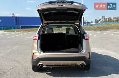 Внедорожник / Кроссовер Ford Edge 2021 в 