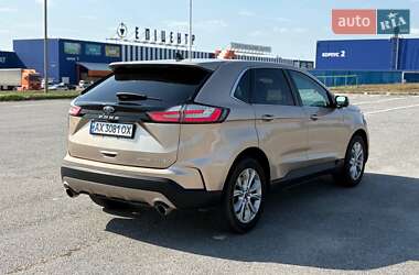 Внедорожник / Кроссовер Ford Edge 2021 в 